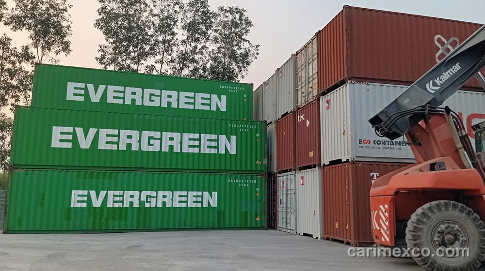 Container port area where import inspections are arranged